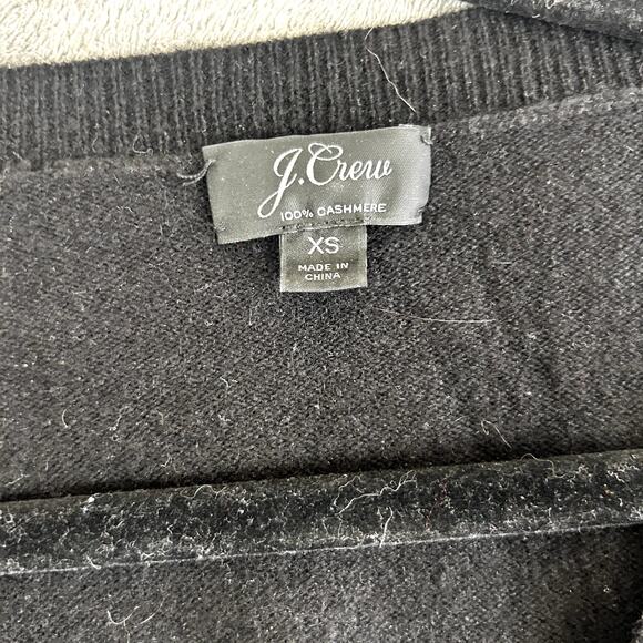 J Crew Women's XS Black 100% Cashmere V-neck Sweater Old Money - Picture 3 of 9